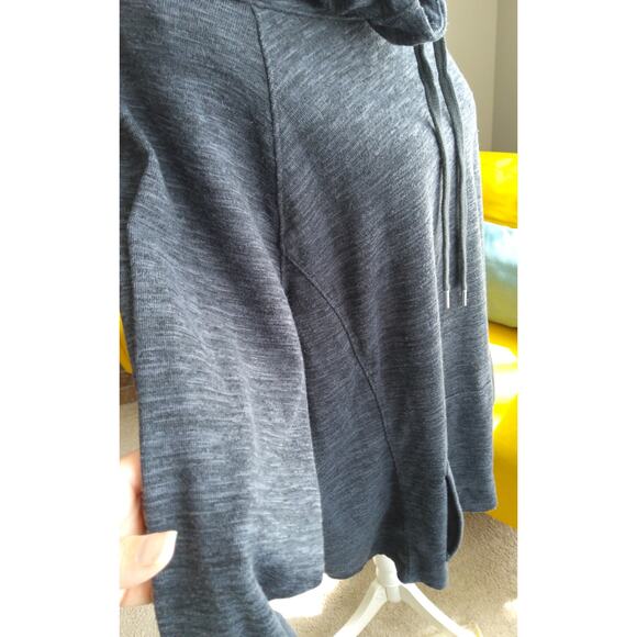 Athleta techie sweat gray cowl hoodie oversized softw/ pocket XLT athletic fall - Picture 4 of 11